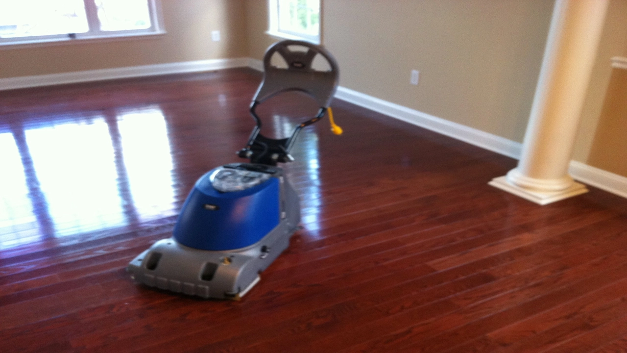 Hardwood floors gleaming?  Best cleaning machine tips inside!