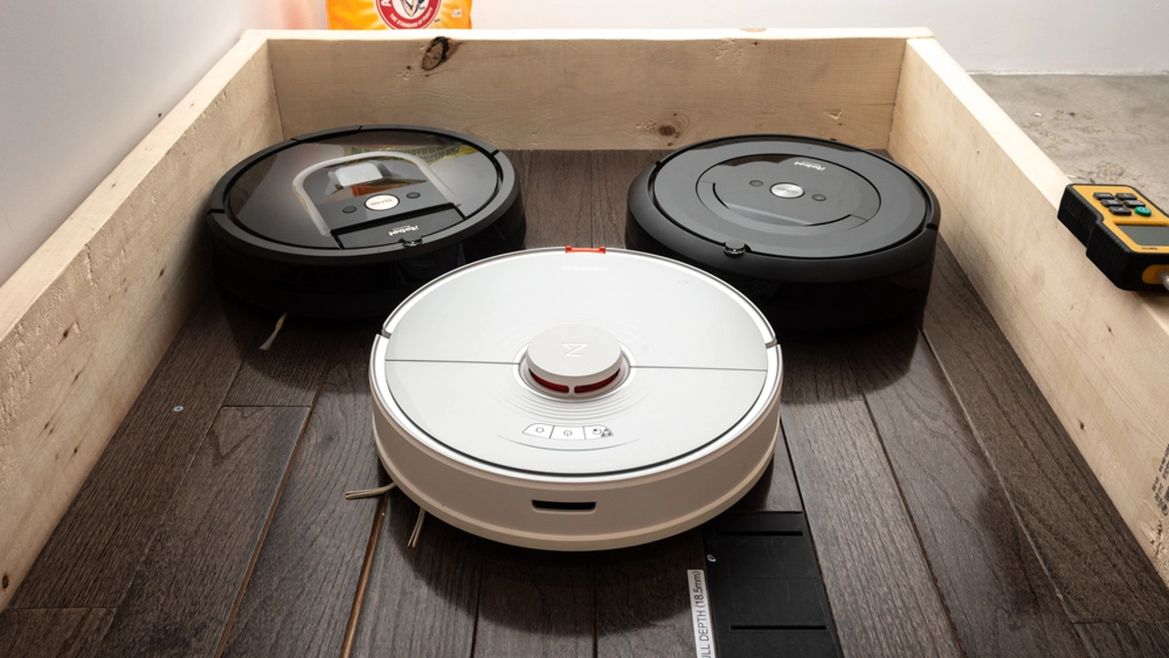 Wood floors? This robot vacuum changed EVERYTHING!  Get tips inside.