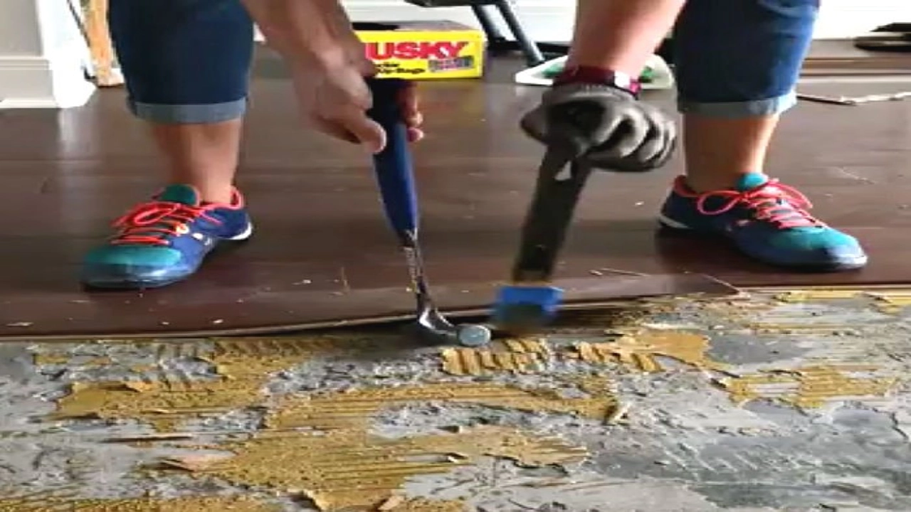 Hardwood Floor Adhesive Remover SHOCKING Secret