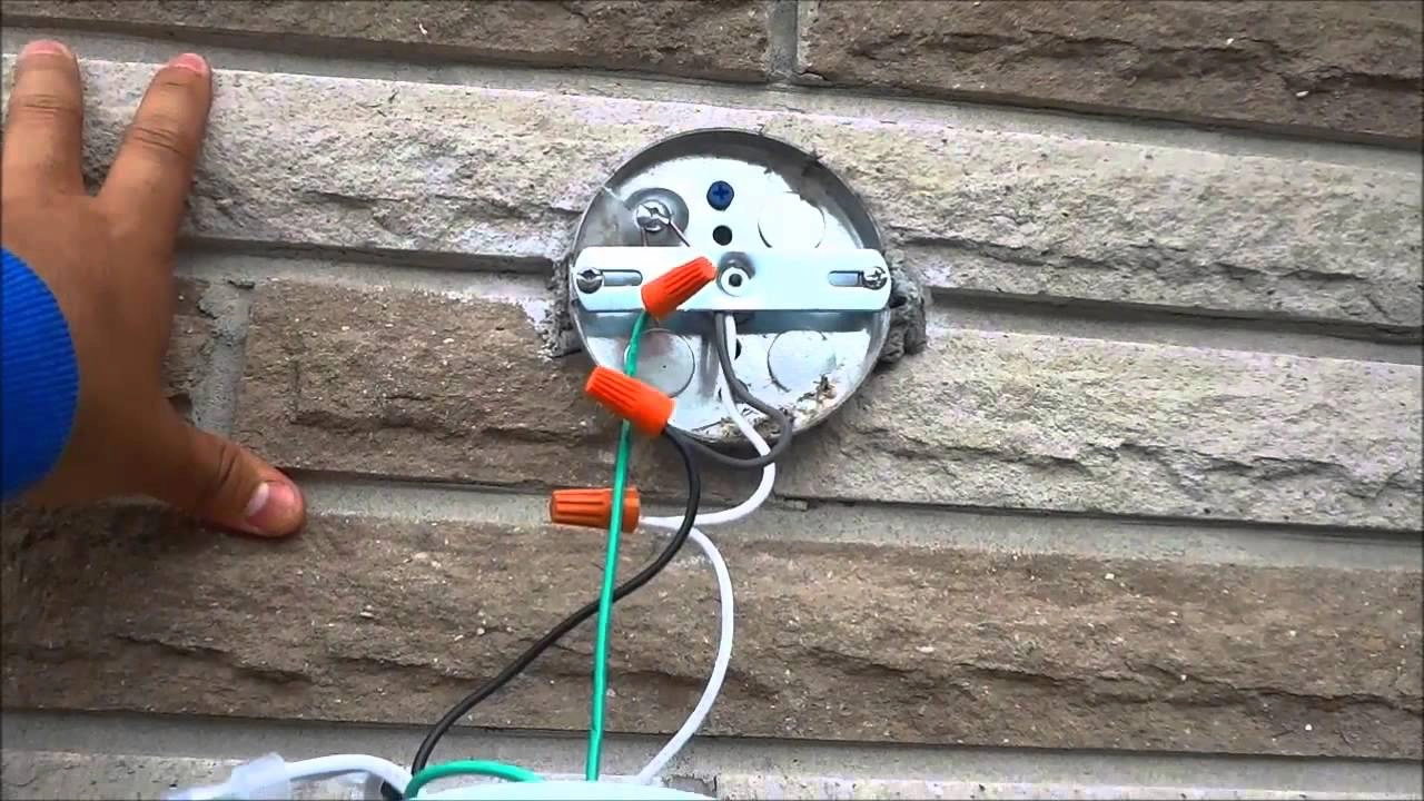 How to Change an Outdoor Light Fixture