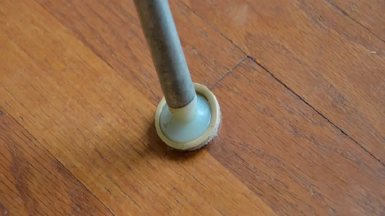 how to protect vinyl flooring from chair legs